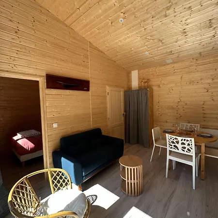 Шале Le Des Marais *